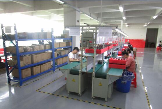 黄石华美益充电器面壳选哪家,ac五金插针联系方式